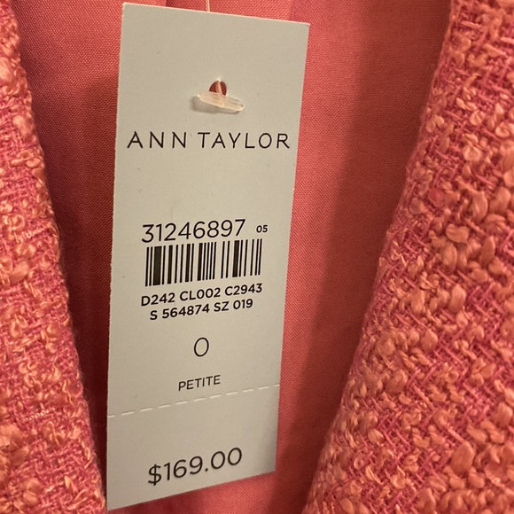 NWT Ann Taylor Newbury Blazer in Pink Tweed - Picture 7 of 12